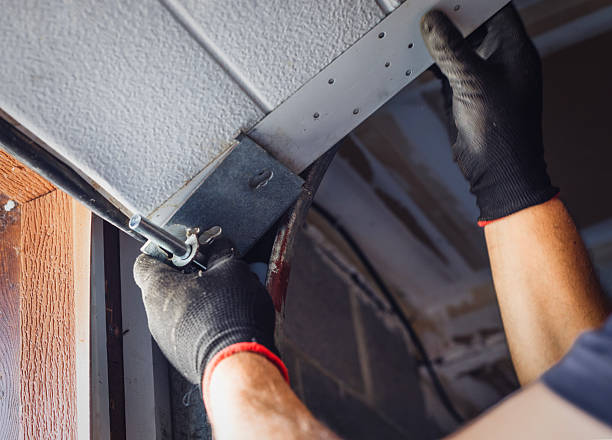 Reliable Garage Door Panel Replacement contractor in Grosse Pointe Woods, MI by Garage Doors Repair Pro